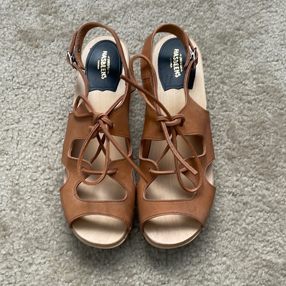Swedish Hasbeens NEW Brown Leather lace up platform sandal, size 40/9
